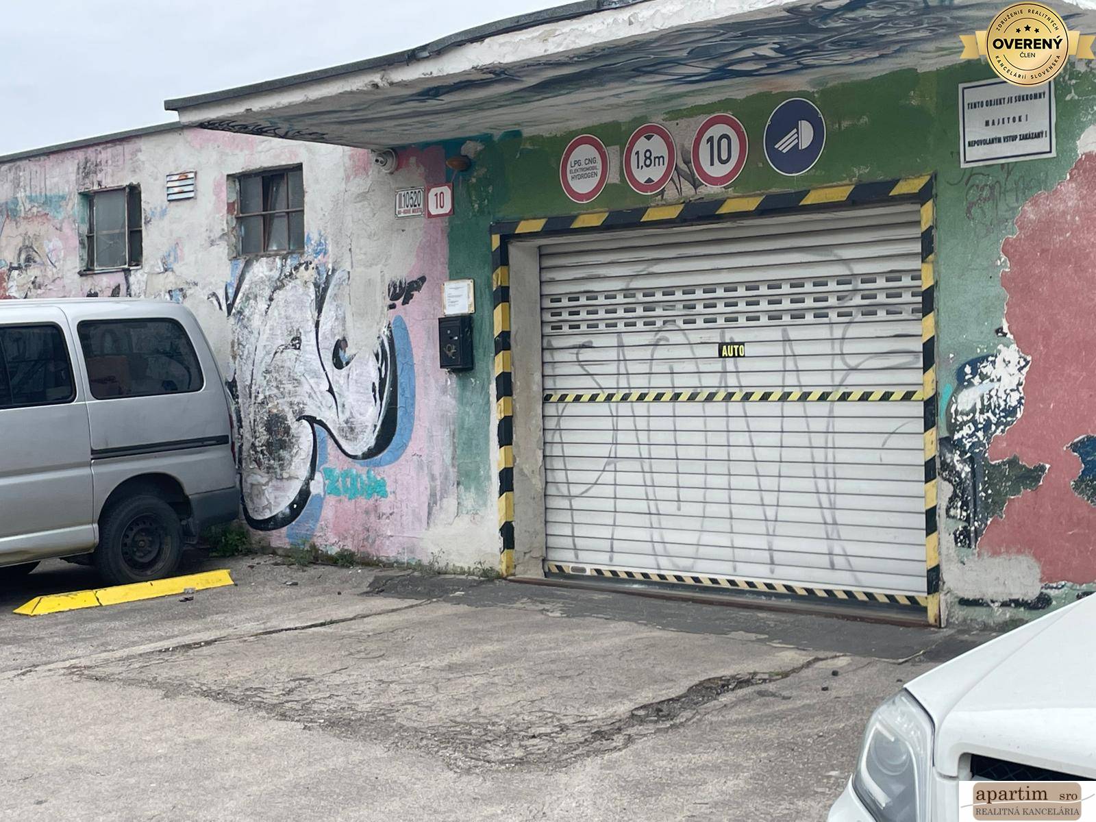 PHOTO-2025-03-18-11-25-26 (3).jpg