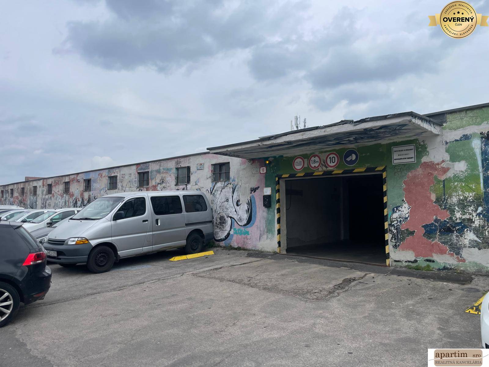 PHOTO-2025-03-18-11-25-26 (1).jpg